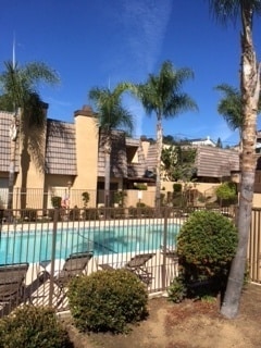 Building Photo - Alpine Glen Place