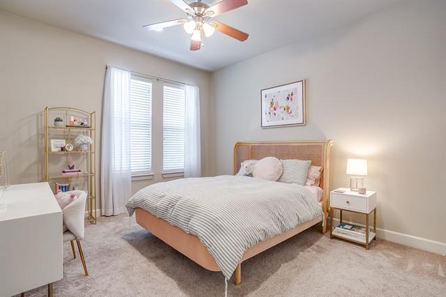 Building Photo - 2800 Sandage Ave