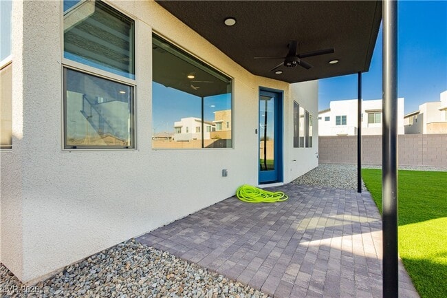 Building Photo - 6124 Redstone Hls Dr