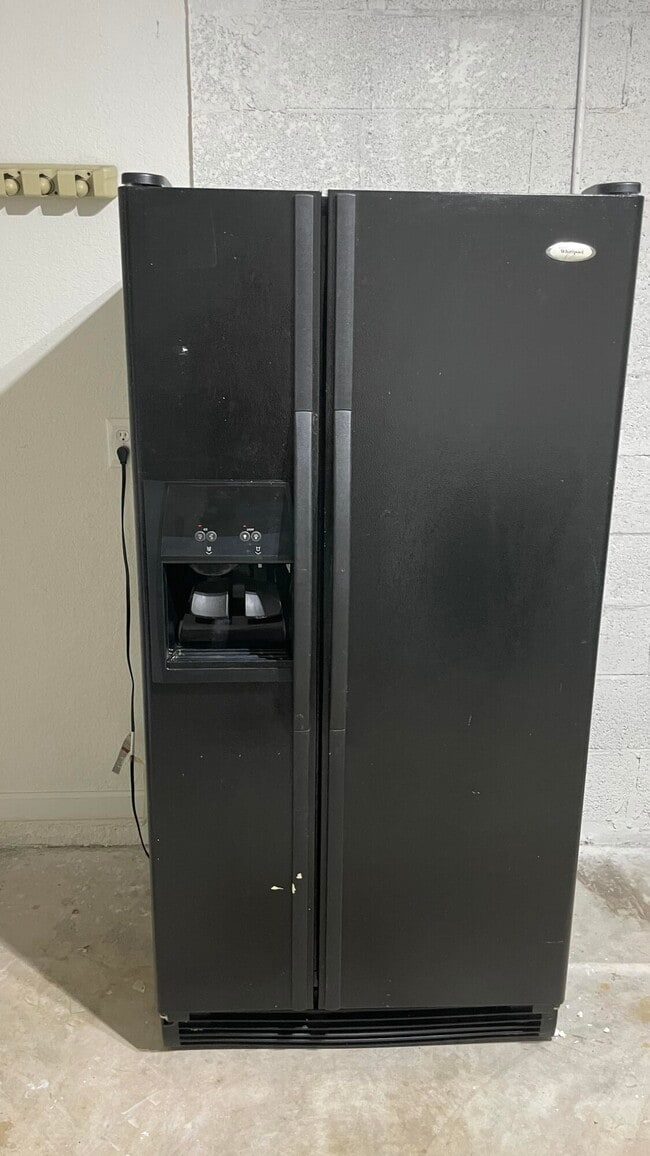 Building Photo - 6722 Duval Ave