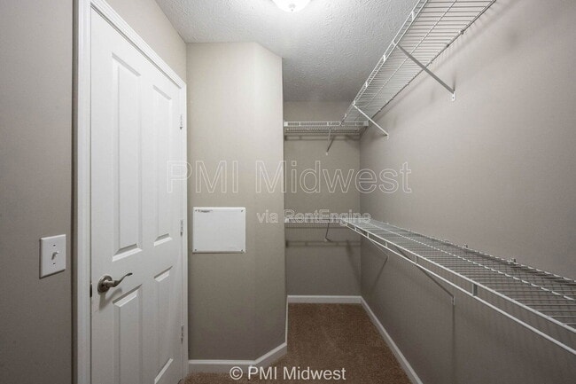 Building Photo - 4642 Creighton Ln