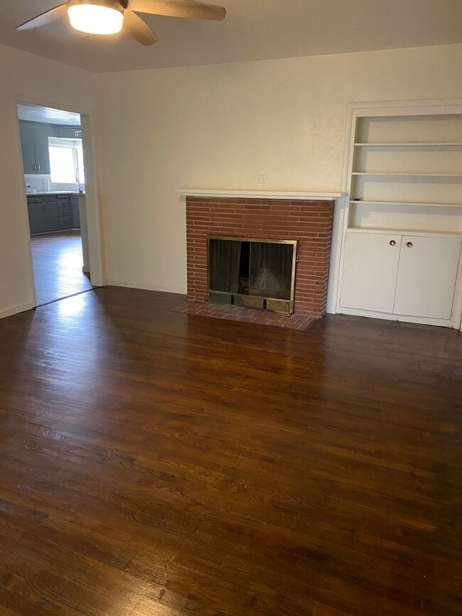 Building Photo - 1516 Scenic Dr