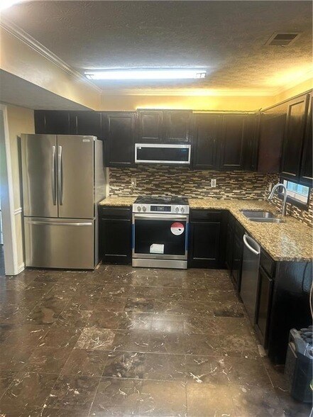 Building Photo - 3132 Glynn Mill Dr