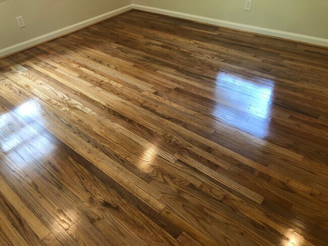 Building Photo - 5524 Rodgers Dr