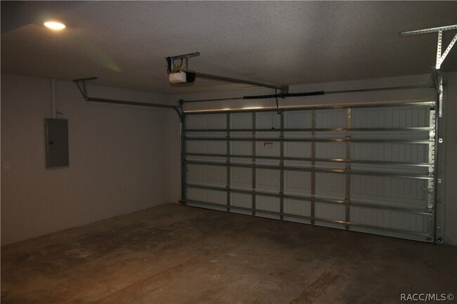 Building Photo - 67 N Cape Terrace