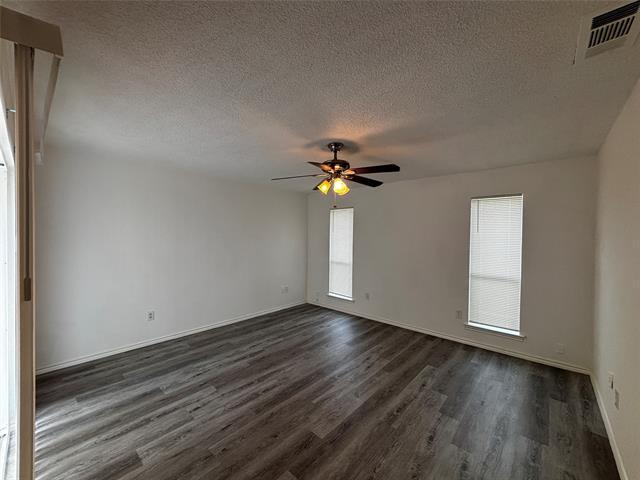 Building Photo - 1501 Starshadow Dr
