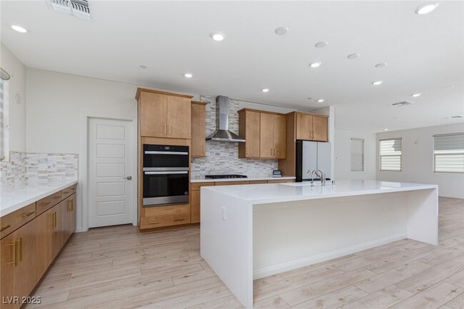 Building Photo - 1474 Whistling Kite St