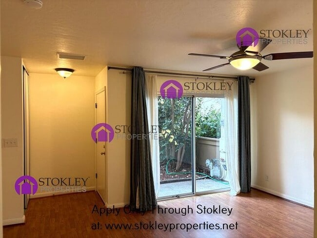 Building Photo - 1924 Pomar Way