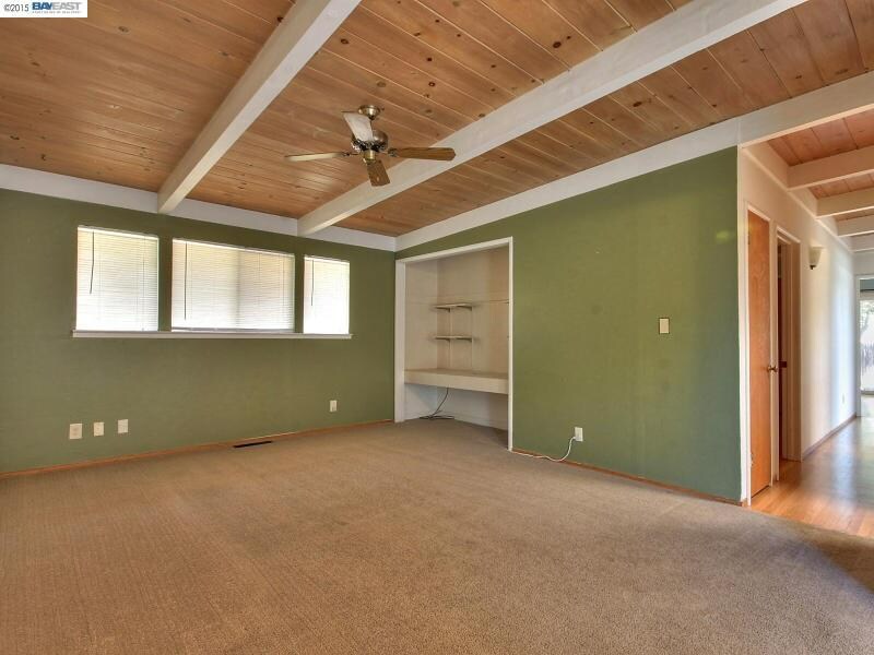 Building Photo - 3721 San Michele Dr