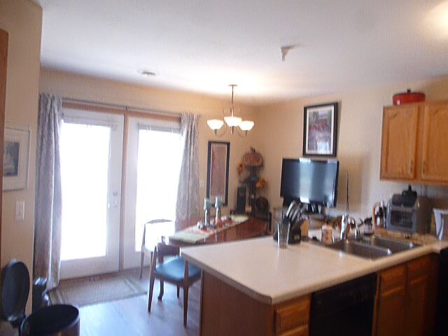 Building Photo - 227 Canyon Rd