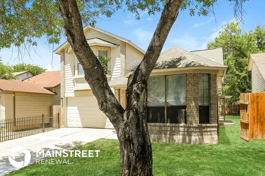 Building Photo - 10227 Brad Field Dr