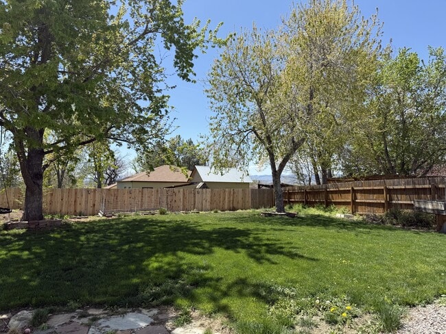 Building Photo - 9748 W 70th Pl