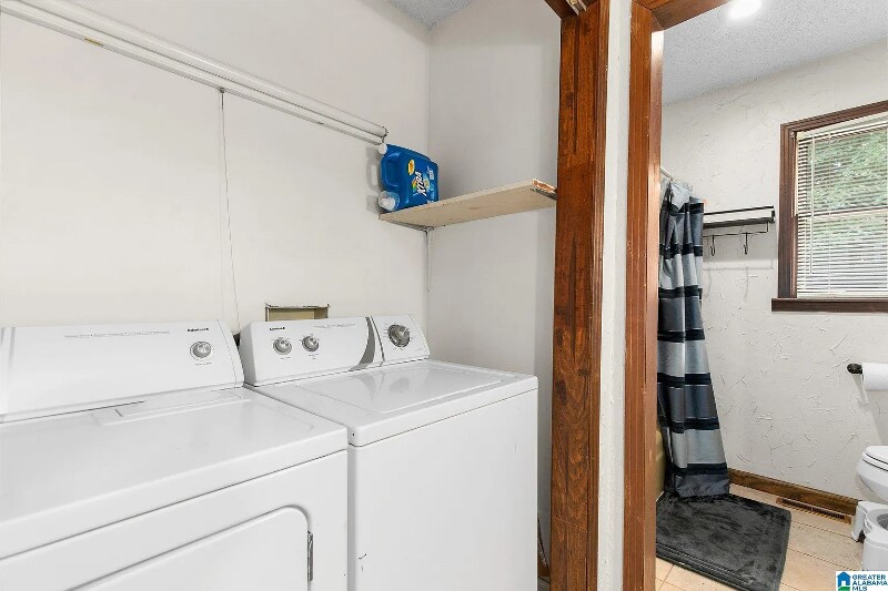 Building Photo - 3952 Rock Ridge Rd