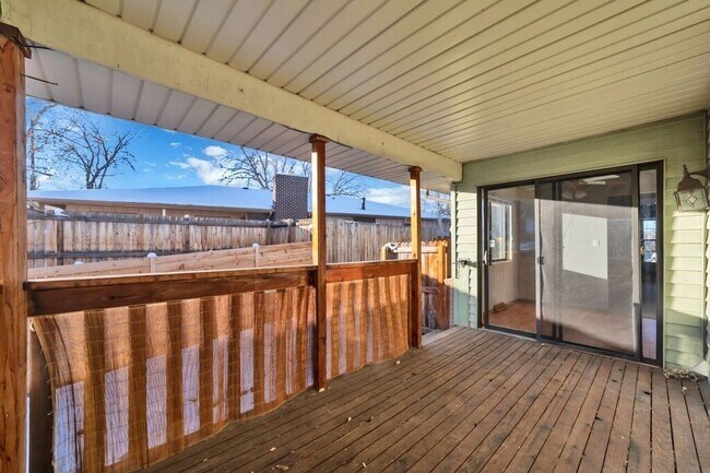 Building Photo - 6450-6452 Newcombe Ct.