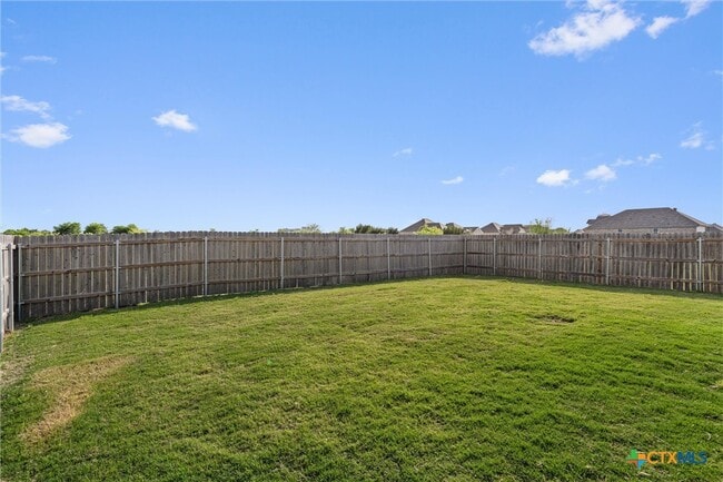 Building Photo - 1037 Shelby Dr