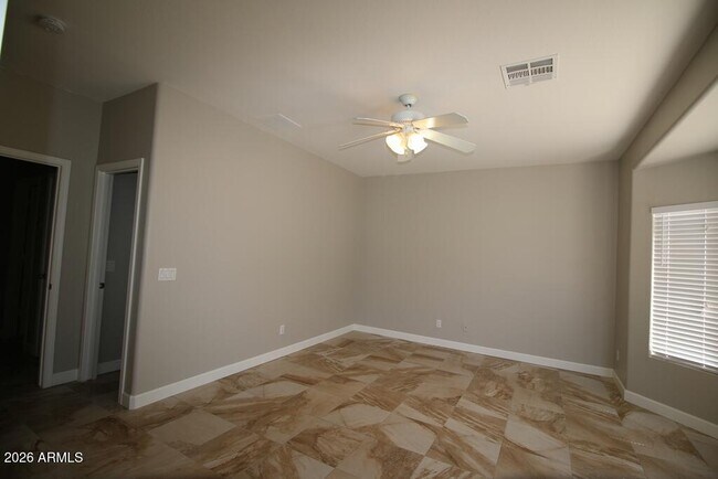 Building Photo - 15225 W Shaw Butte Dr