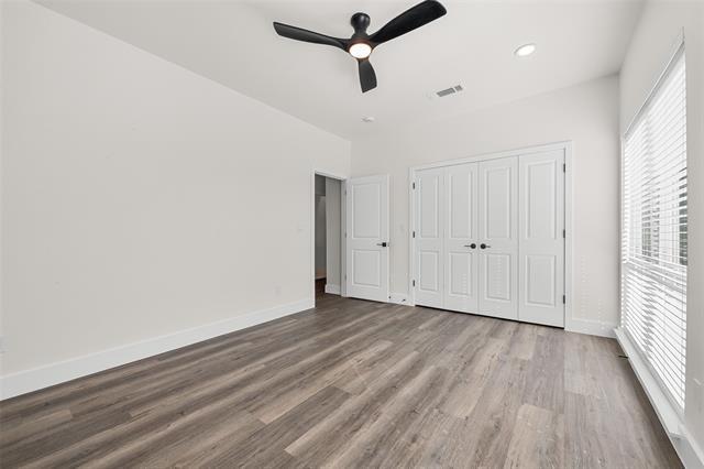 Building Photo - 314 S Glasgow Dr