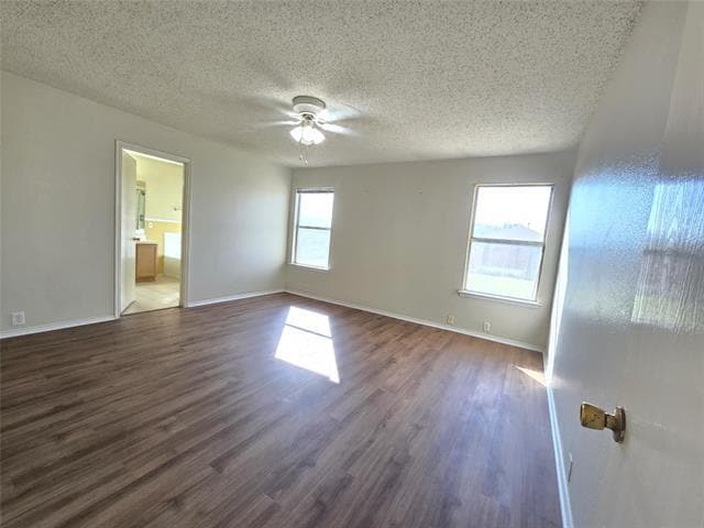 Building Photo - 1400 Kilkenny Dr