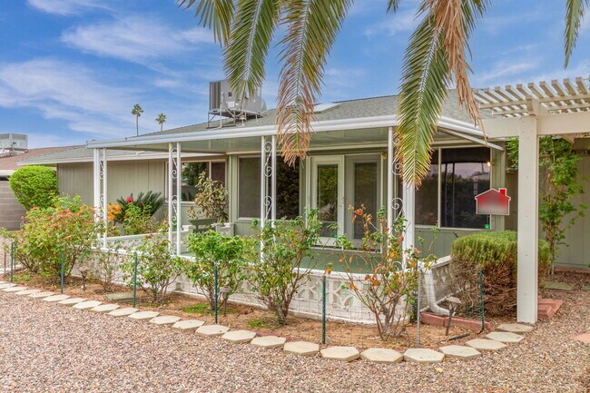 Building Photo - 14022 Whispering Lake Dr