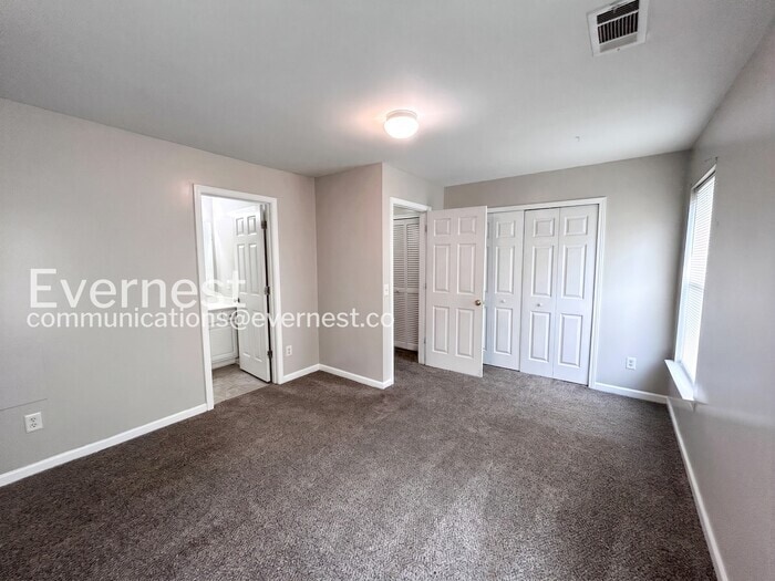 Building Photo - 585 McWilliams Rd