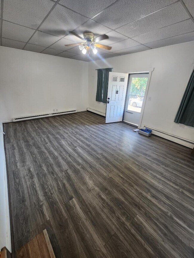 Building Photo - 1282 Steel Ave