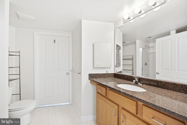 Building Photo - 414 Water St