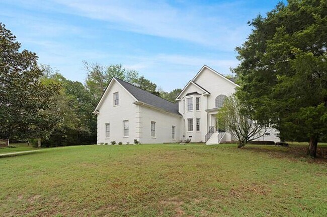 Building Photo - Stunning 4BR Executive Style Home in Brentwood