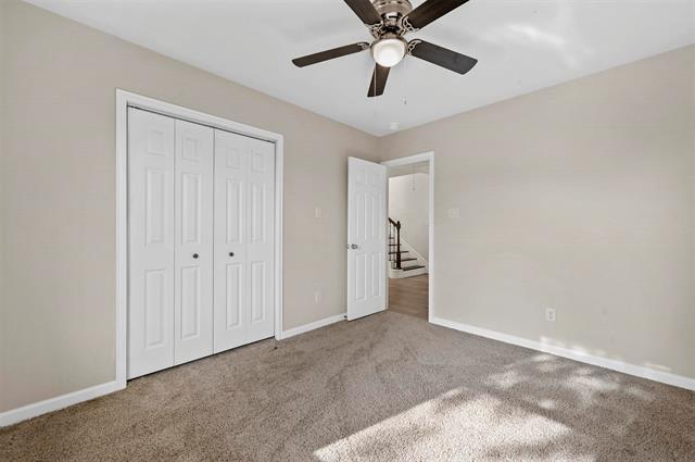 Building Photo - 2602 W Clarendon Dr