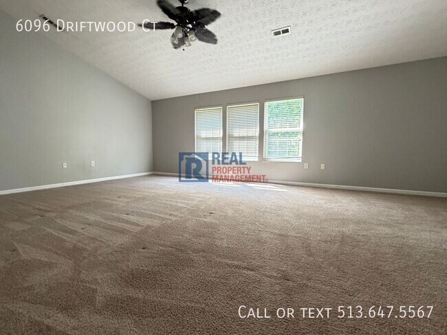 Building Photo - 6096 Driftwood Ct