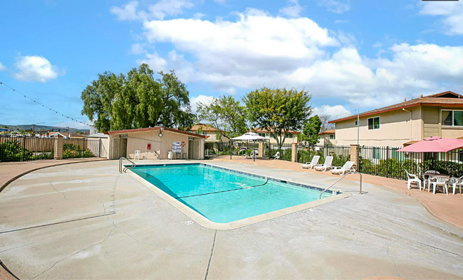 Building Photo - *** BEST KEPT SECRET IN SANTEE **NEW FLOOR...