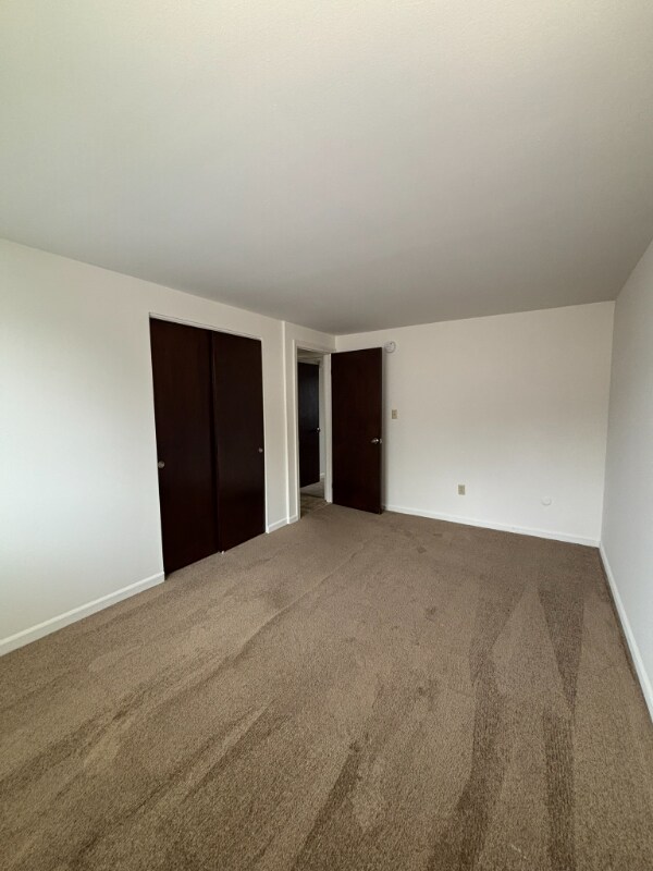 Building Photo - 110 Losson Rd