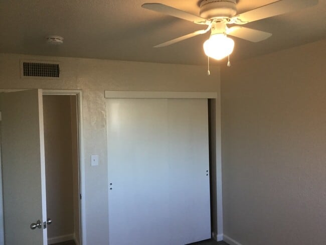 Building Photo - APPLY FOR THIS BEAUTIFUL HOME TODAY!