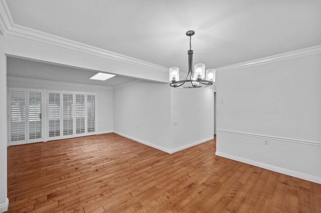 Building Photo - Laguna Woods 55+