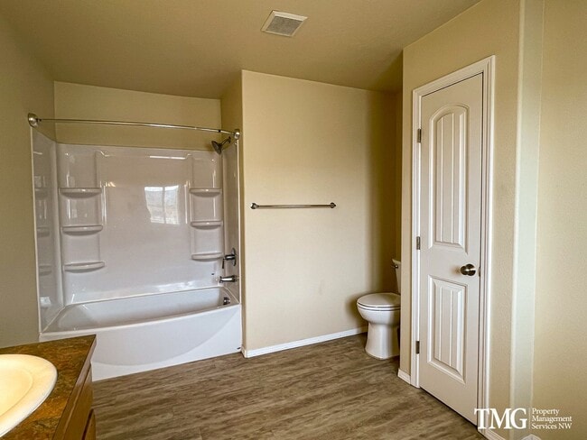 Building Photo - 3BD Ranch in Desirable Pasco Neighborhood