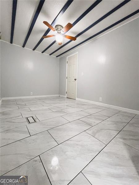 Building Photo - 6225 Lollis Creek Rd
