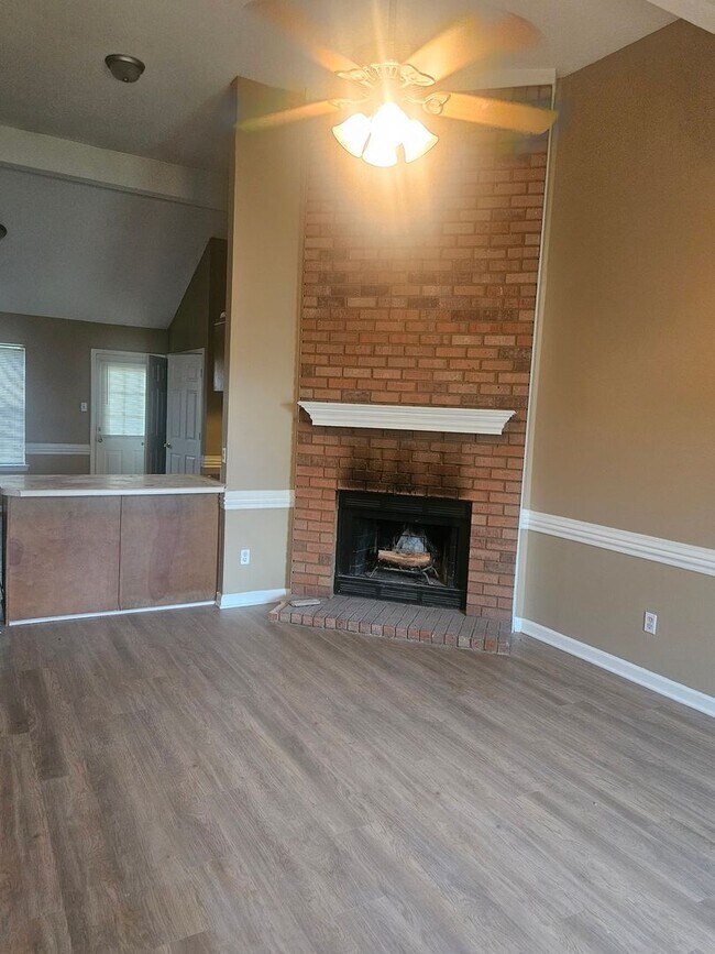 Building Photo - Available now