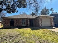 Building Photo - 2520 Kirkley St