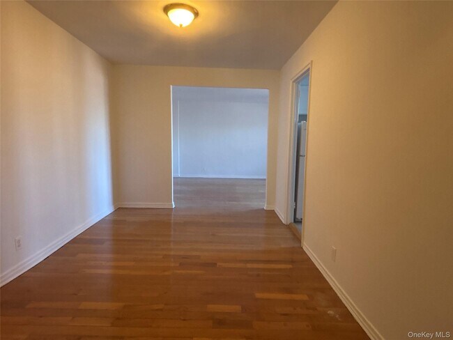 Building Photo - 23 Schenck Ave