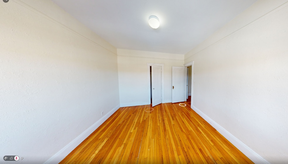 Building Photo - 1626 Commonwealth Ave