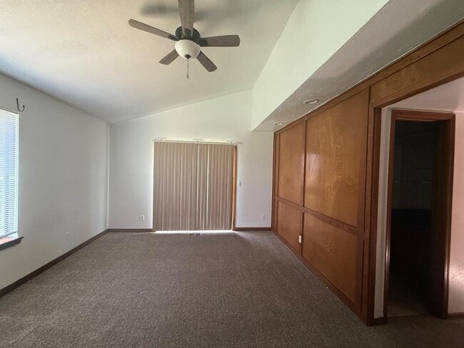 Building Photo - 7407 Kings Manor Ct