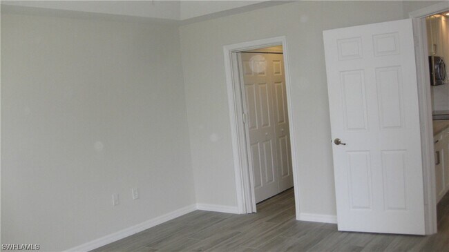 Building Photo - 5180 Park Rd