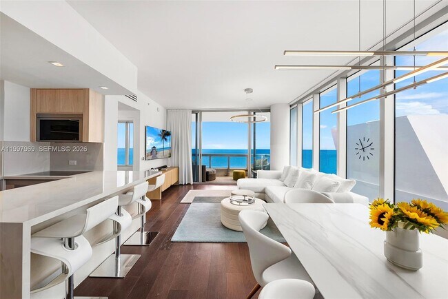 Building Photo - 6899 Collins Ave