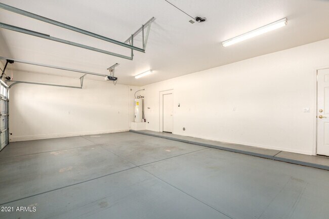 Building Photo - 4551 E Desert Trumpet Rd