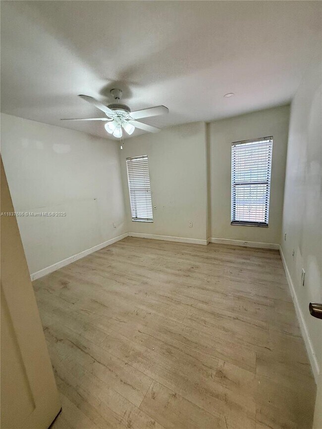 Building Photo - 10351 NW 127th St