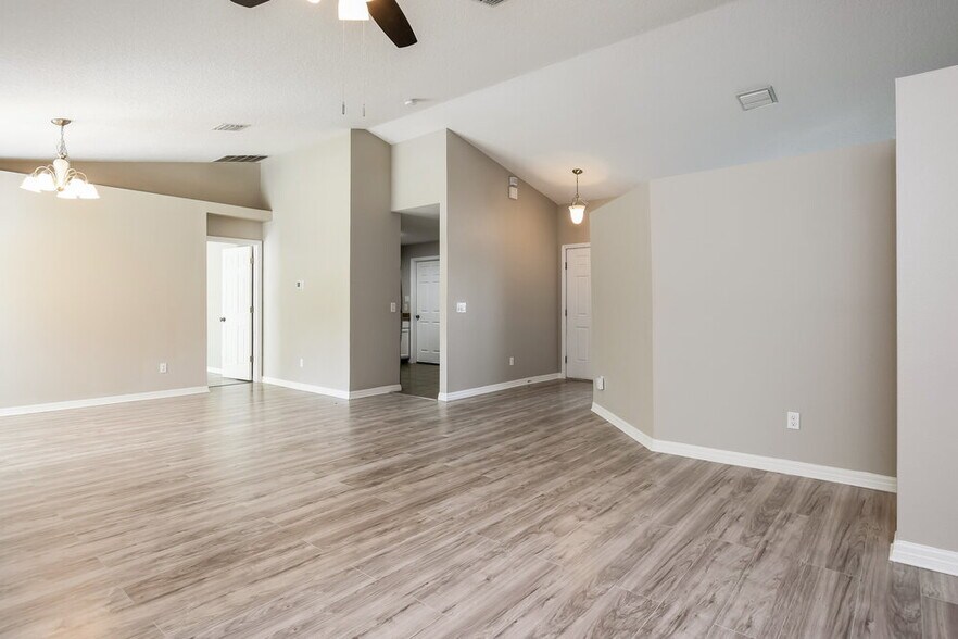 Building Photo - 5140 Heatherstone Ct
