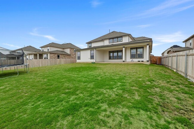 Building Photo - 4729 San Rufo Dr