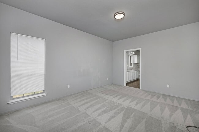 Building Photo - Beautiful home in Tradewinds! Will not last long call today
