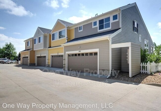 Building Photo - 1915 Halfmoon Cir