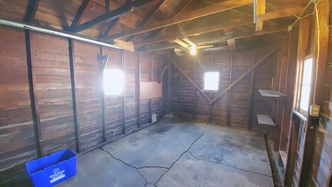 Building Photo - 1620 M St SW