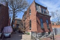 Building Photo - 2350 S 10th St